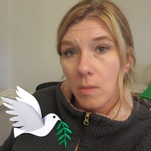 Meet your Posher, Dena